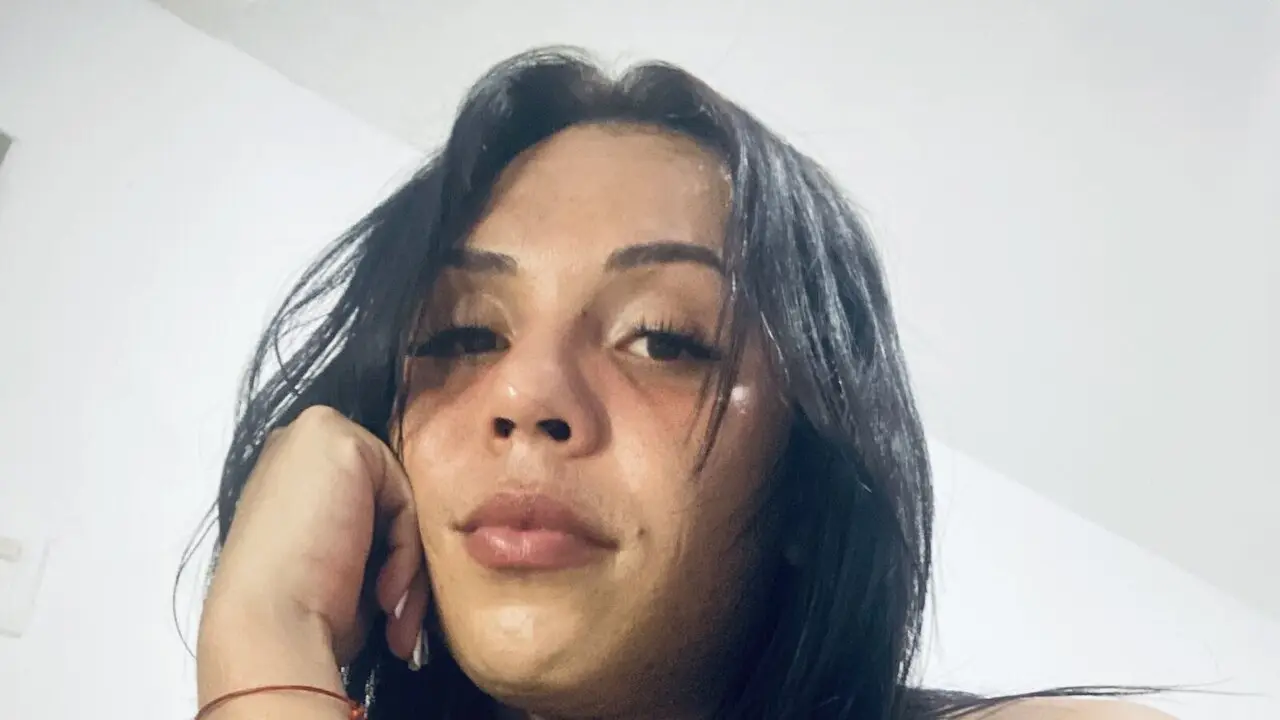 MelizzaGalindo's Sex ChatRoom